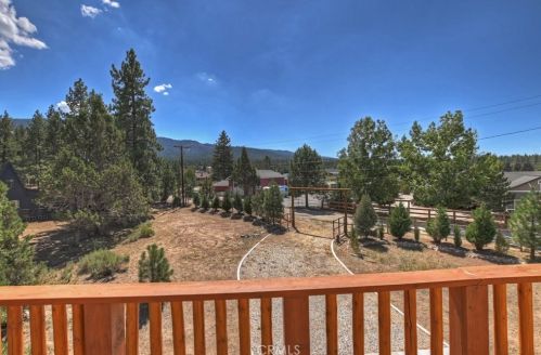 1178 Ln, Big Bear City CA  92314 exterior