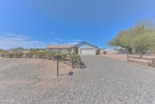 22038 Hilton Ave, Buckeye, AZ 85326-3981