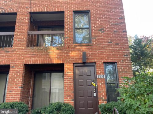 1831 Channing St, Washington, DC 20018-1326