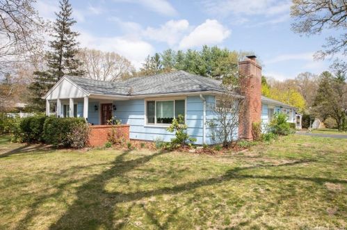 74 Barbara Rd, Bristol, CT 06010-3807