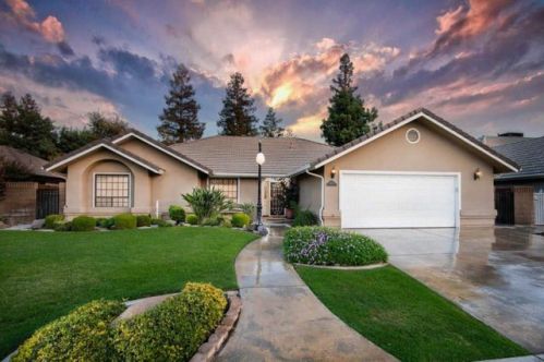 2447 Kanai Ave, Porterville, CA 93257-6915