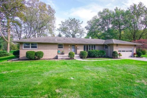 1435 Lincoln St, Hobart, IN 46342-6045