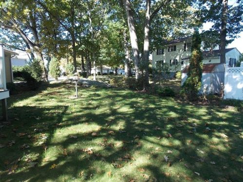 9 Woodlawn Ave, North Providence RI  02904-3710 exterior