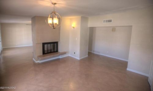 5861 Hampton St, Tucson AZ  85712-2908 exterior