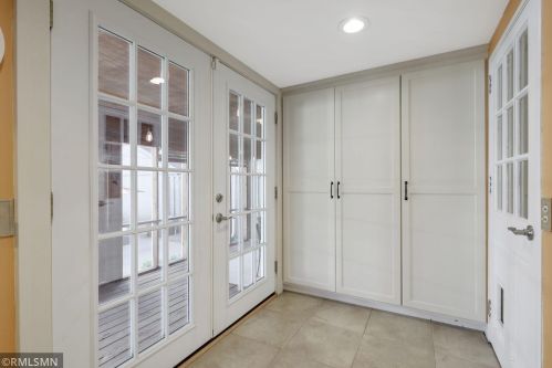 5236 Washburn Ave, Minneapolis MN  55410-2443 exterior