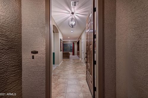 2475 Narrowleaf Dr, Gilbert, AZ 85298-3406