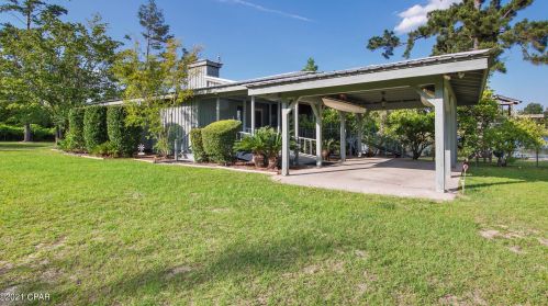 488 Mcduff Dr, Alford FL  32420-7146 exterior