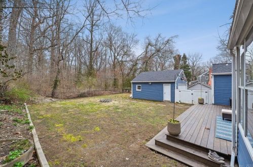 141 Cedarhurst Ln, Milford CT  06461-2721 exterior