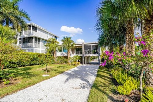 26545 Hickory Blvd, Bonita Springs FL  34134-8204 exterior