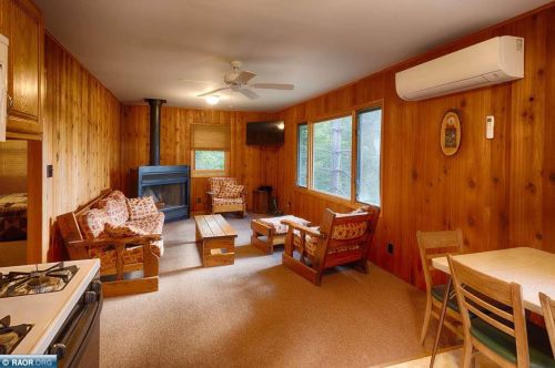 2452 Retreat Lodge Rd, Cook MN 55723-8717 exterior