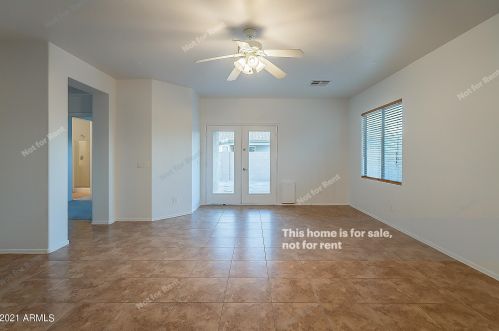 2610 Fawn Dr, Phoenix, AZ 85041-7617