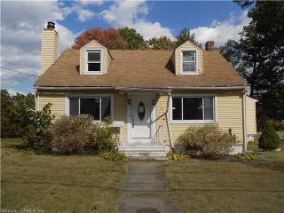 105 Conrad St, Union City, CT 06770-2410