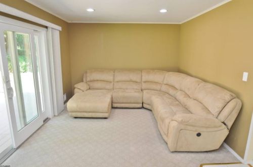 9 Crawford Rd, Greystone Park NJ  07950-3009 exterior