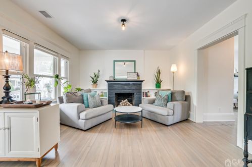 24 William St, Metuchen NJ  08840-1822 exterior