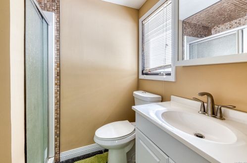 442 Deep Hole Rd, Baiting Hollow NY  11933-1455 exterior