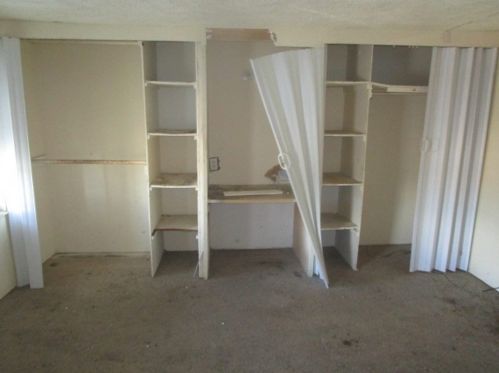 236 18th Ave, Whitaker PA  15120-1816 exterior