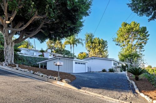 2241 Estribo Dr, Palos Verdes Estates, CA 90274-5111