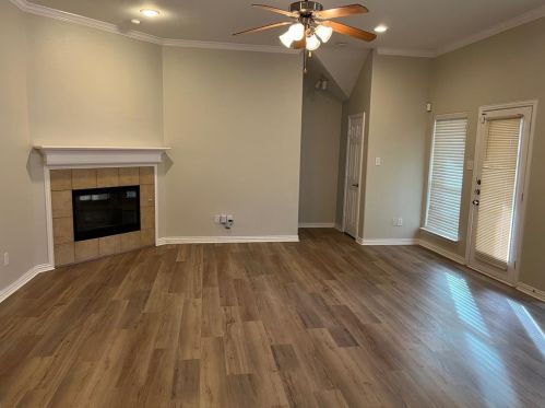 207 Glenwood Dr, Midlothian TX  76063-8604 exterior