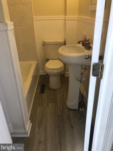 803 Green St, Boothwyn PA  19061-4716 exterior