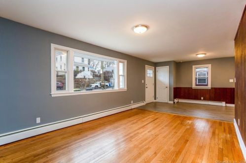 112 Birch St, Waterbury CT  06704-3855 exterior