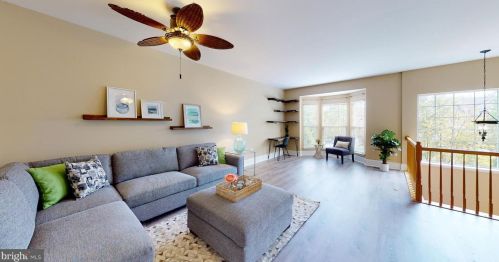8459 Carmela Cir, Springfield VA  22153-4017 exterior