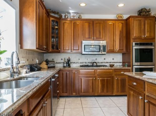 7 Mill Creek Rd, Sparta NJ  07871-3858 exterior