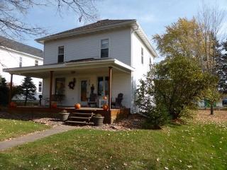 118 3rd Ave, Fenwood, WI 54426-9047