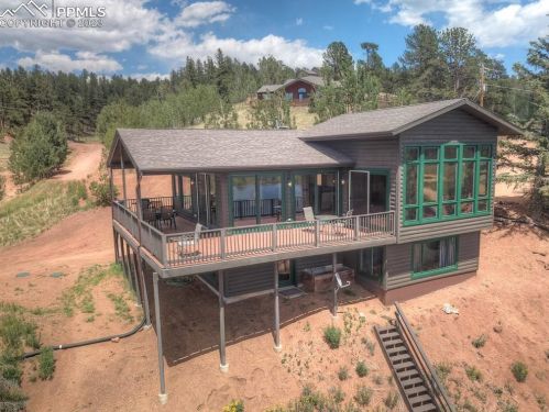 109 Spring Valley Cir, Divide CO  80814-8612 exterior