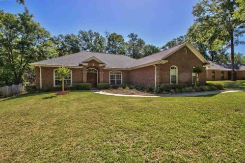 1873 Easton Forest Dr, Tallahassee, FL 32317-1405