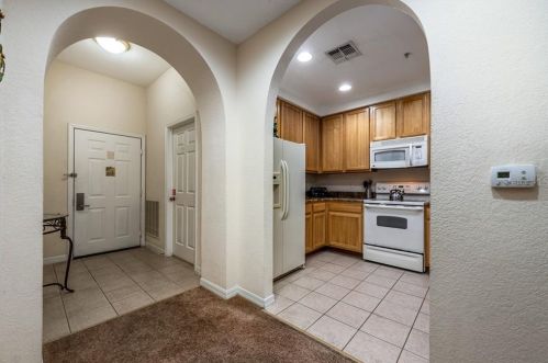 3050 Pirates Retreat Ct, Kissimmee, FL 34747-3032