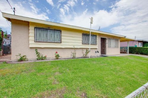4186 Lonnie St, Oceanside, CA 92056-4249