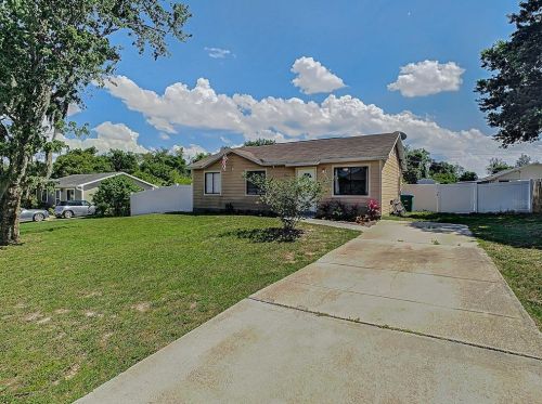 226 Rosedale Dr, Deltona, FL 32738-2229