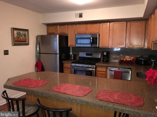 74 High Meadows Dr, Erial, NJ 08081-1984