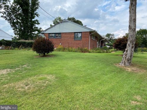 5420 Charlottesville Rd, Springfield VA  22151-3812 exterior