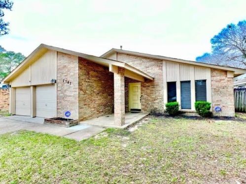 7307 Foxwick Ln, Humble TX  77338-1629 exterior