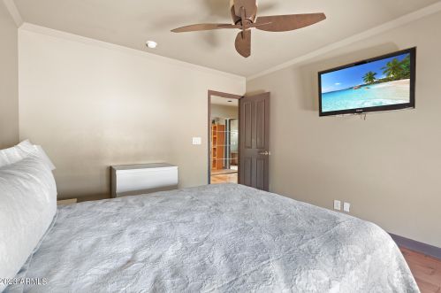 7039 Mcdonald Dr, Scottsdale AZ 85253-5406 exterior