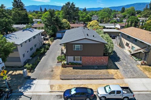 1146 Hamilton Ave, Campbell, CA 95008-0333