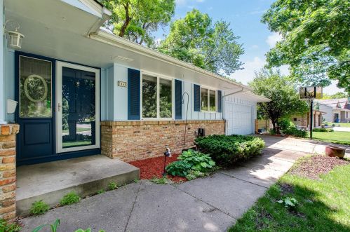 7465 Shore Dr, Minneapolis, MN 55435-4023