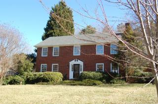 610 Wedgedale Ave, Greensboro, NC 27403-1087