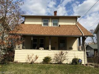 2615 10th St, Canton, OH 44708-4280