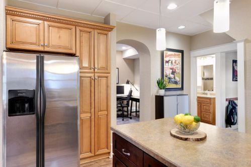 939 Bayard Ave, Saint Paul MN 55102-4003 exterior