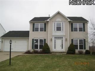1246 Ledgestone Dr, Wadsworth, OH 44281-8115