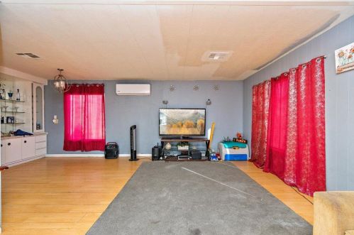 73420 18th Ave, Desert Hot Springs CA  92241-7844 exterior