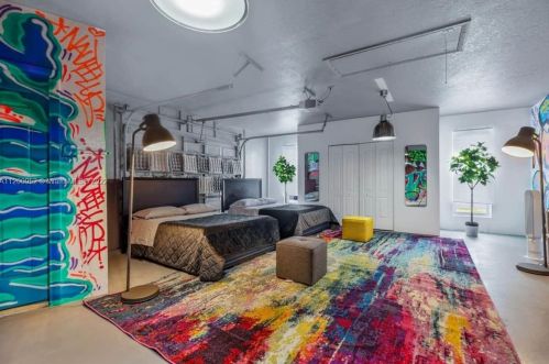 934 Nautilus Isle, Dania Beach FL  33004-2356 exterior