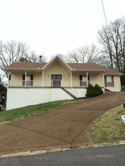 508 Ashlawn Cir, Nashville TN  37211-6192 exterior