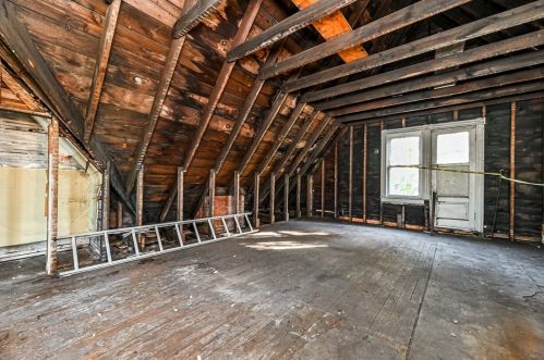 3224 Dawson St, Pittsburgh PA 15213-4536 exterior