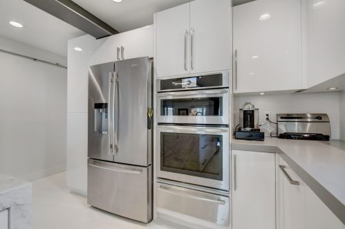 134 Harbor Cir, Delray Beach FL  33483-8005 exterior