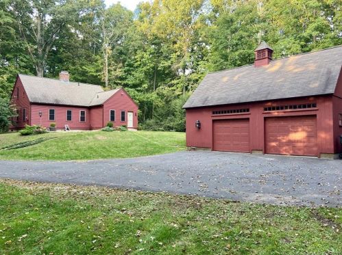 55 Shoddy Mill Rd, Manchester CT  06043-7817 exterior