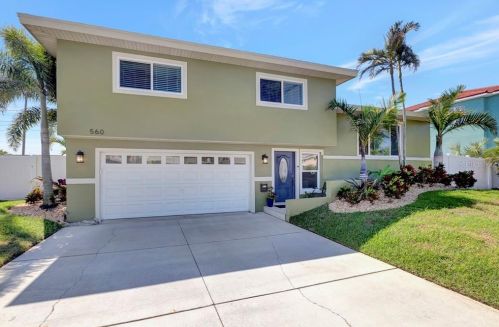 560 26th Ave, Saint Petersburg, FL 33704-2830