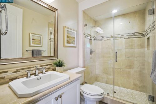 20 Rabble Rd, Orinda CA  94563-3718 exterior